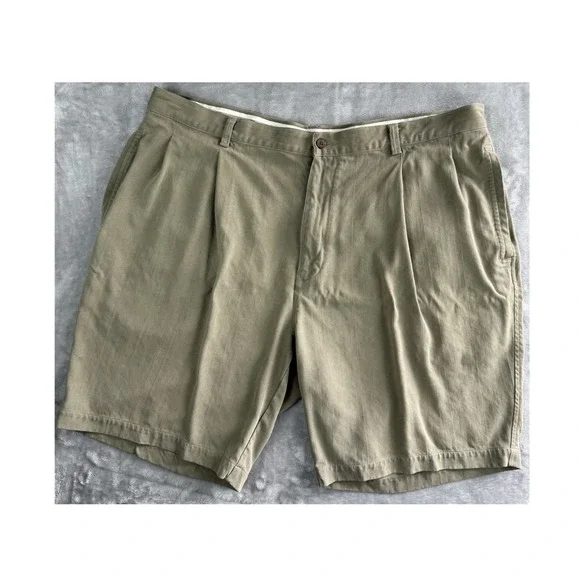 Tommy Bahama Men's Silk Blend Pleated Shorts Olive Green Size 42