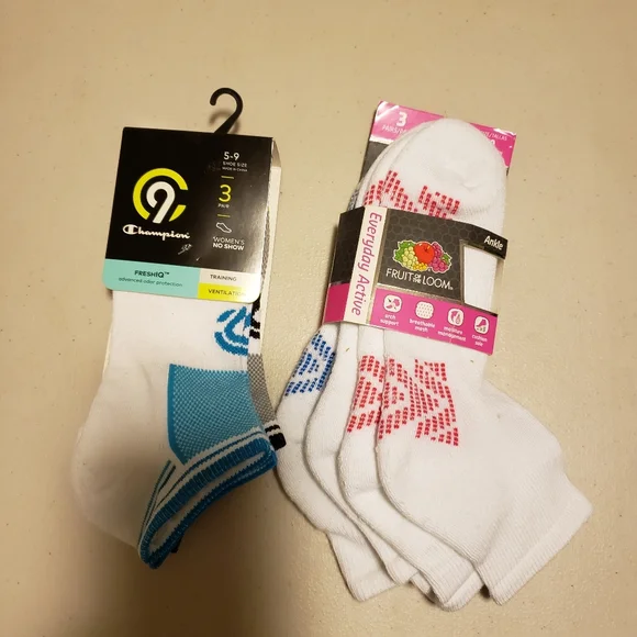 Champion and‎ Fruit of the Loom Socks Bundle