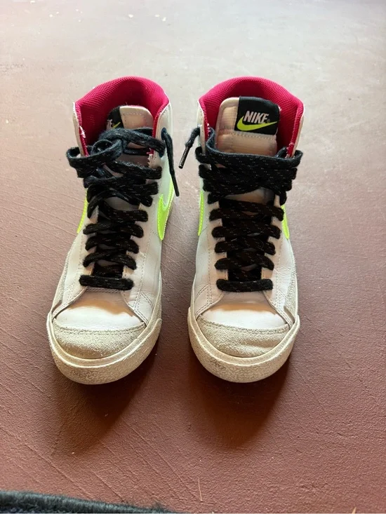 Nike White High-Top Sneakers with Neon Green Swoosh and Pink Lining