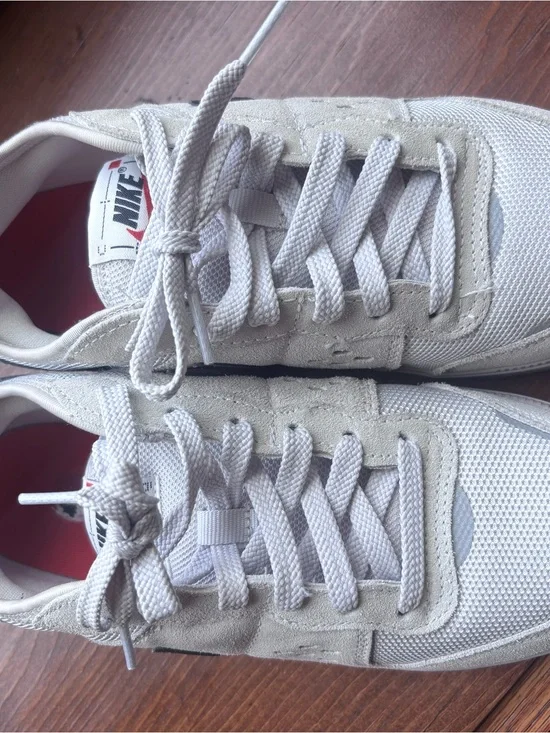 Nike Kids Light Gray and White Lace-Up Sneakers