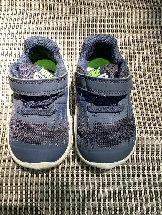 Nike Star Runner