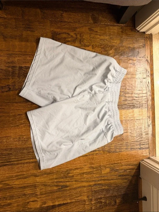 Men's Light Gray Elastic-Waist Casual Shorts