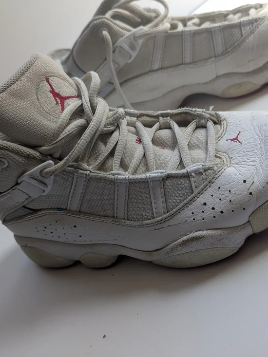 Nike White and Red Retro Basketball Sneakers Kids Size 2