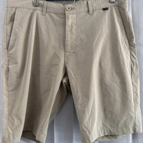 Travis Mathew Mens Beck Golf Performance Shorts Beige Tan 36