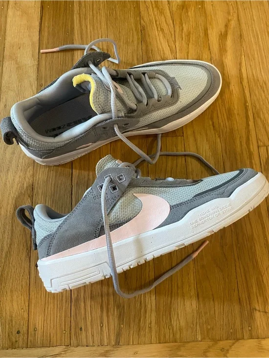 NEW Nike Day One SB GS 'Cool Grey Pink Foam' Youth Shoes