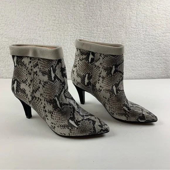 42 Gold Ojai Bootie Leather Snake Print Cuff‎ Pull On Ankle Womens 6 NWOB 7323