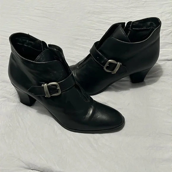 Mainframe Made in Italy Black Leather Ankle Booties with Buckle