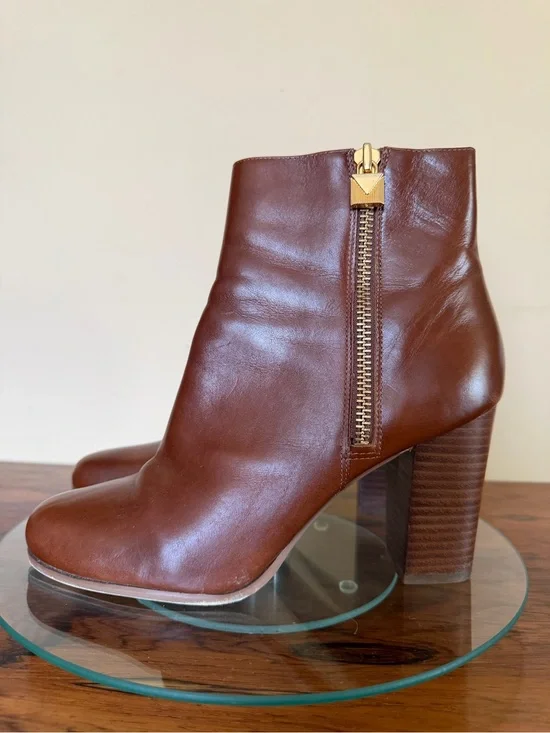 Michael Kors Margaret Leather Booties Brown 9M