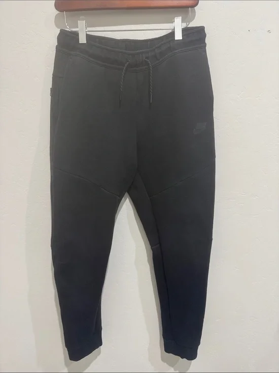 Nike Tech Jogger Sweatpants