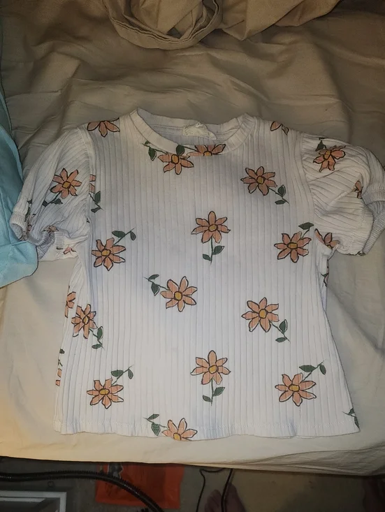 Sz 5/6 Jessica Simpson Ribbed Puff Short-Sleeve Top with Peach Floral Print