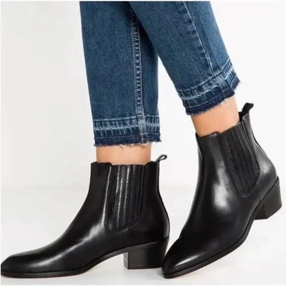 J. Crew black Chelsea boots leather sz 7