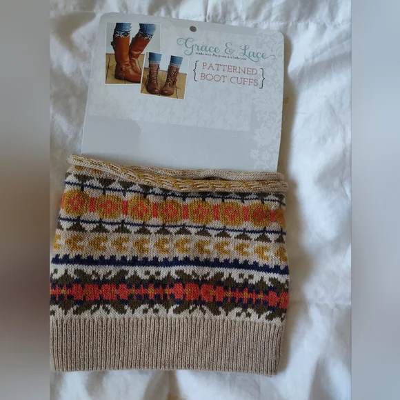 NWT Grace & Lace Patterned Boot Cuffs