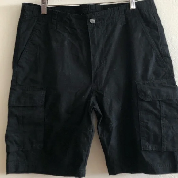 CSG. Pockets in back and front zipper up size 36 shorts
