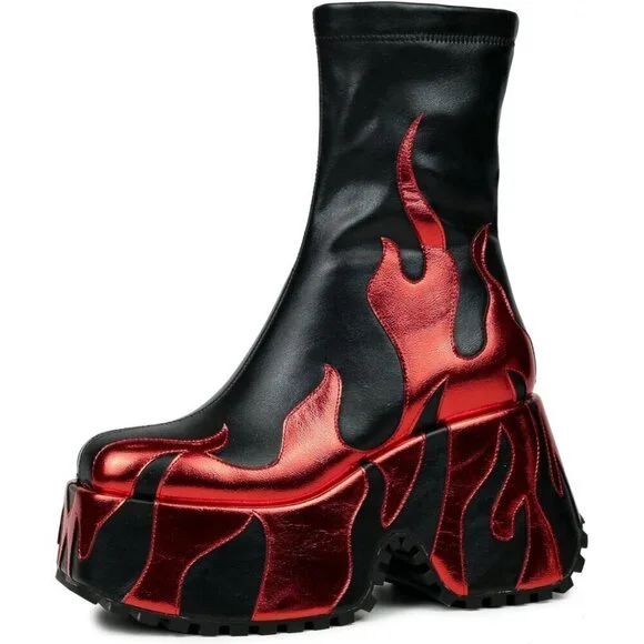 Women's Red Flames Printing Chunky Ankle-high Zipper Closure Round Toe Boots