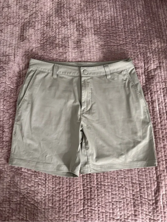Rhone Commuter Short 7” - Sage
