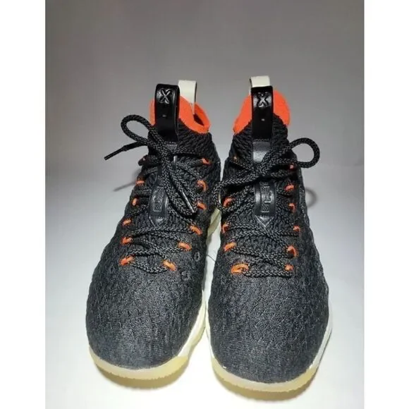 Nike Lebron XV 15 