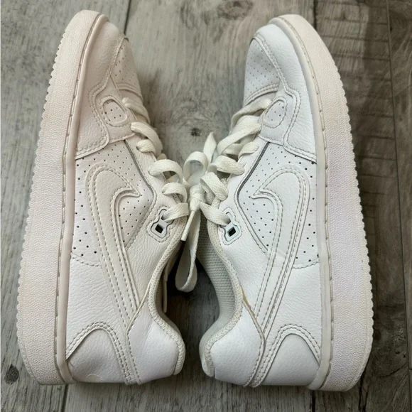Son of Force Nike Youth Kids White Athletic Casual Sneakers US 3.5