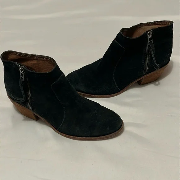Madewell Black Suede Ankle Boots