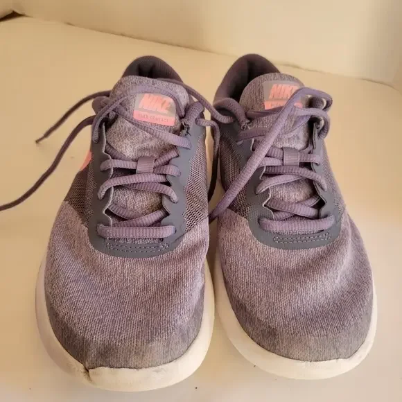 Nike Flex Contact size youth 7‎ tennis shoes gray/pink