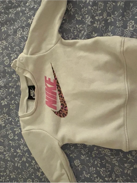 Toddler Nike White Crewneck with Black Logo Tag