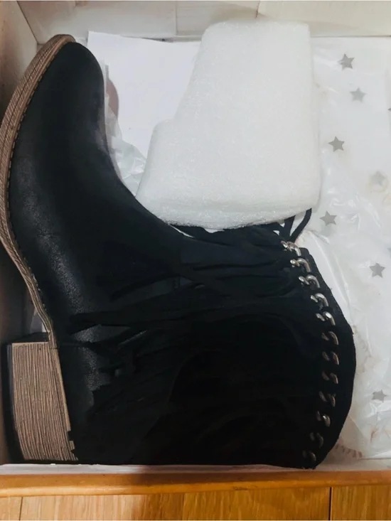 Women’s Black Fringe Ankle Boot with Eyelet Accents