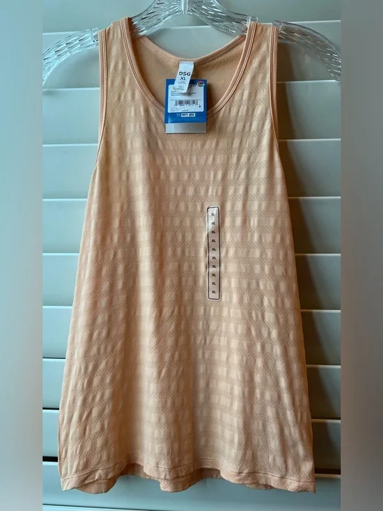 DSG NEW TAGS Peach Textured Tank Top - Girl's XL