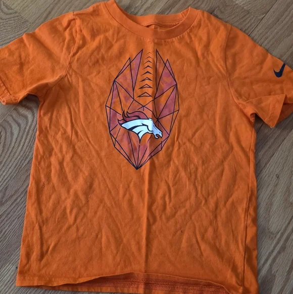 The Nike Tee Youth Large Denver Broncos Orange