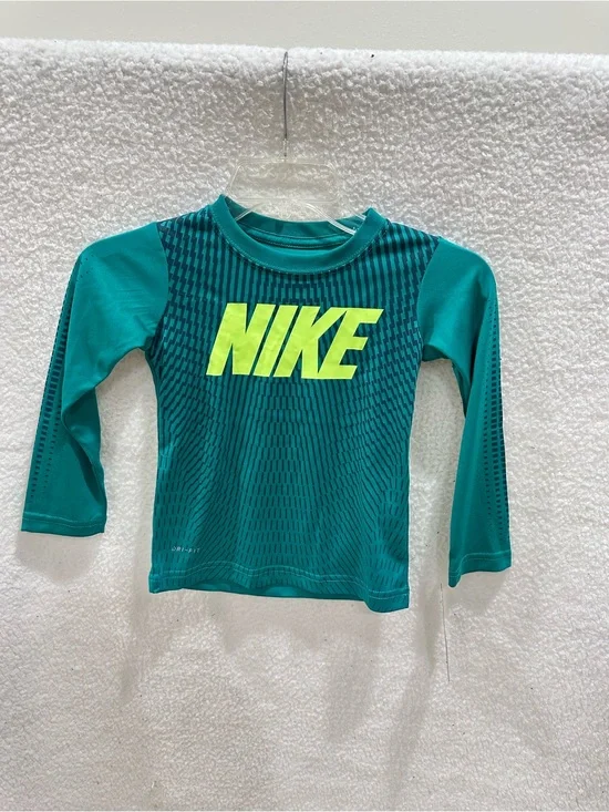 Boy’s Nike Long Sleeve Shirt
