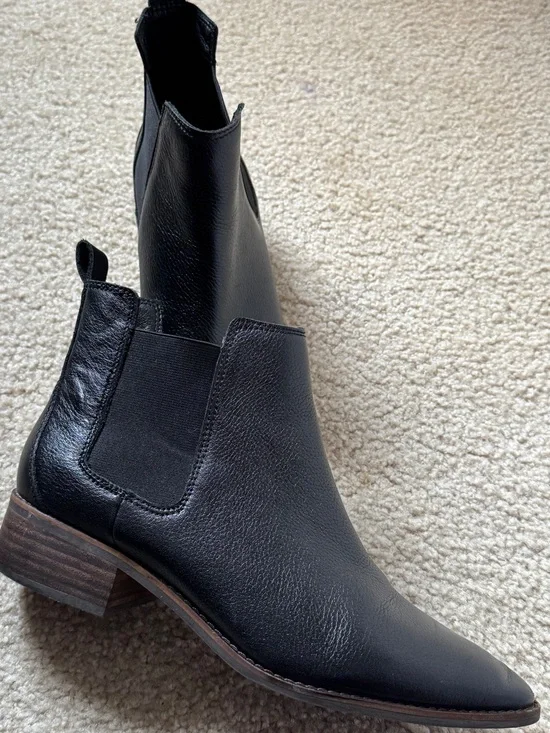 Lucky Brand Black Leather Chelsea Ankle Boots