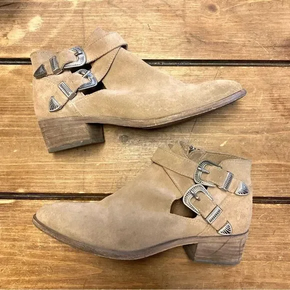 Frye Ray Western Booties Shootie Ankle Boots Size 6 Tan Leather Silver Buckles