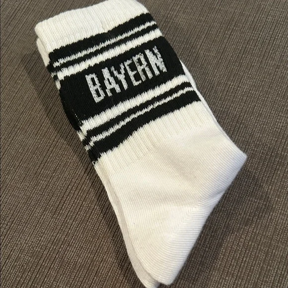 BAVARIA (Bayern) Crew Socks 1 pair 35-38 (US 5-7.5) NEW