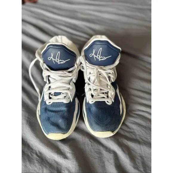 Nike Kyrie Infinity Boys Midnight Navy Blue Size 5.5