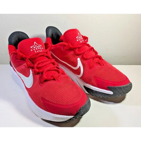 Nike Star Runner 4 Kids Running Shoes Red White Youth Size 6.5Y EU 39