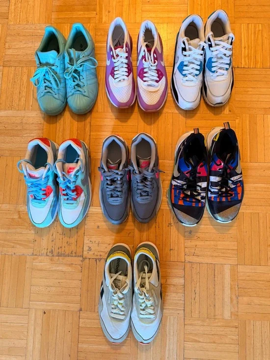 Bundle of 7 pairs of youth sneakers in fair condition