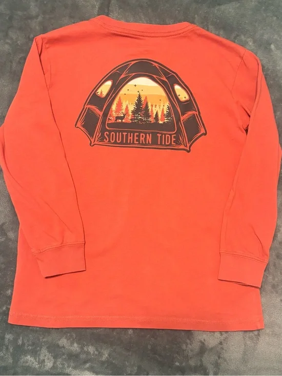 Southern Tide Youth Long Sleeve Tent Camping T-Shirt / Medium