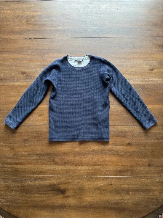 Size 6 Vince waffle knit navy sweatshirt