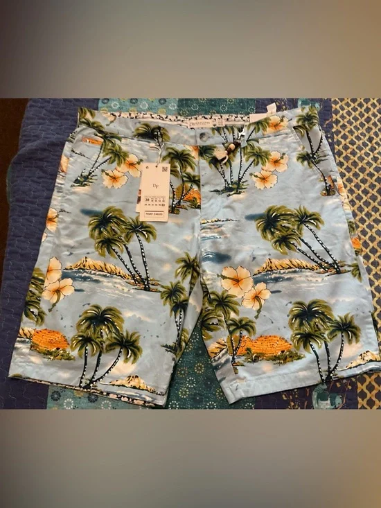 NWT Denim & Flower Stretch Shorts tropical island stretch 38