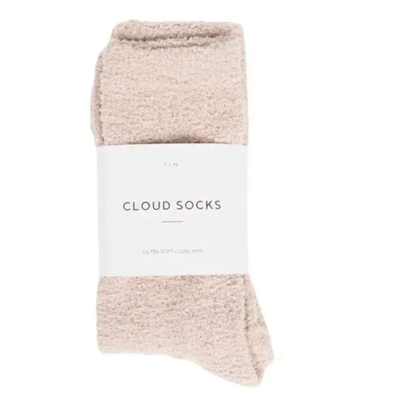 Ultra Luxe Cloud Socks Warm and Fuzzy cozy Super Soft Luxurious Fabric one size.