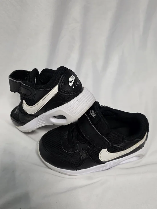 Nike Kids Black and White Hook-and-Loop Sneakers