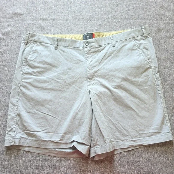 Dockers Gray Khaki Shorts Mens Size 48 Regular Supreme Flex Cotton Casual