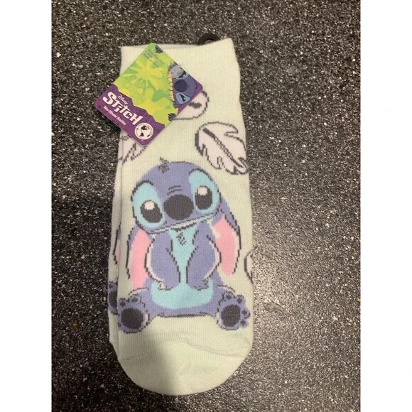 Disney Stitch from Lilo & Stitch 1 Pair No Show Socks Shoe Size 4-10  NWT
