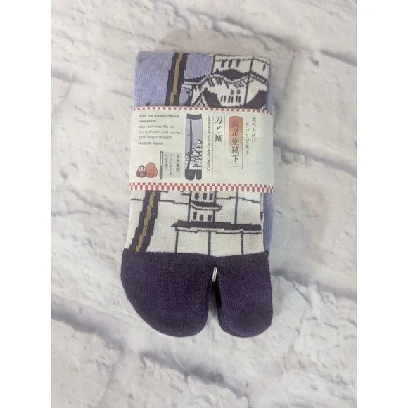 Japanese Sword & Castle Split Toe Flip-Flop Socks‎