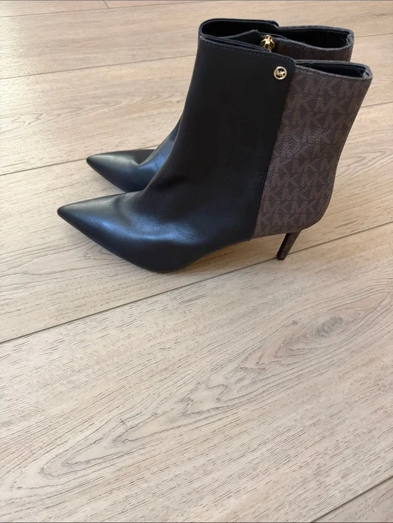 MICHAEL Michael Kors Black Leather & Logo Canvas Pointed Ankle Boots