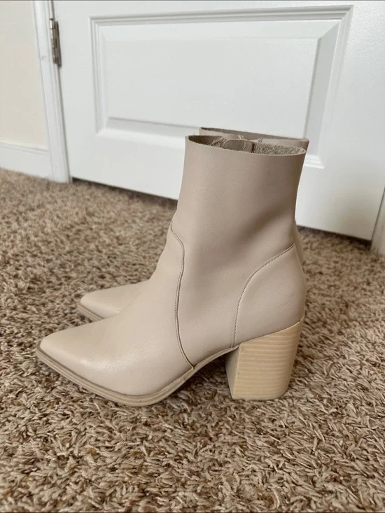 Steve Madden Calabria Bone Pointed Toe Block Heel Ankle Boots Sz 8