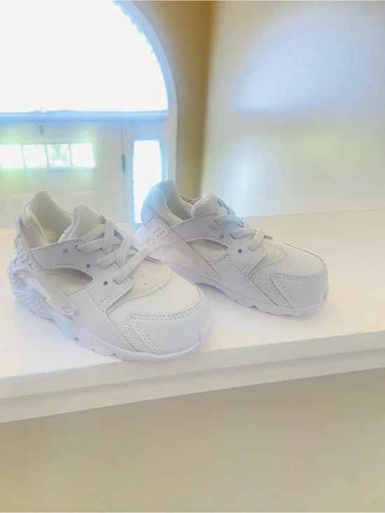 Nike Kids White Athletic Sneakers - Breathable Lightweight Trainers