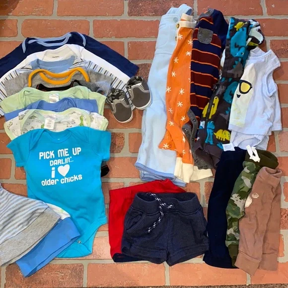 Babyboy 0/3m onesie plus more bundle!!