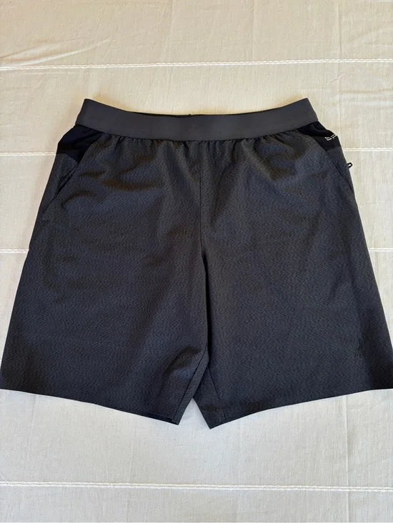 Spyder Active Men’s Athletic Running Shorts Gray Black Drawstring Performance L