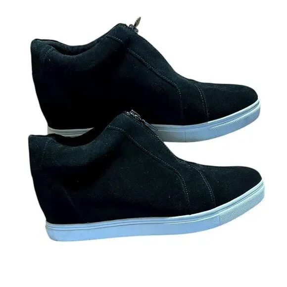 Blondo Glenda Black Suede High-Top Sneaker Booties
