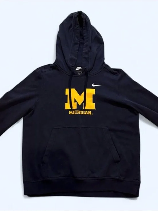 Nike Michigan navy hoodie with M logo Youth Medium