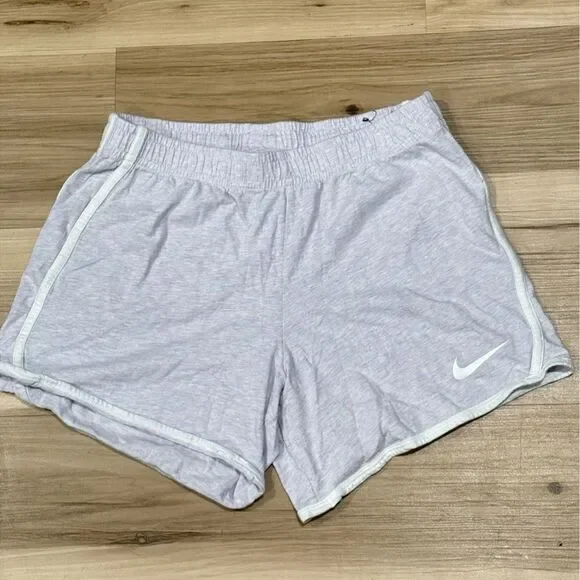 Nike Lavender Purple Athletic Shorts Girls XL